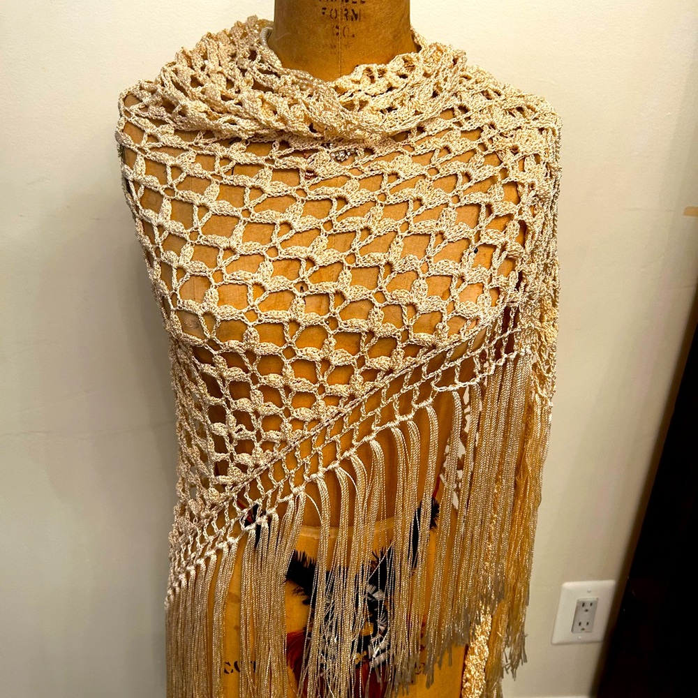 Hand made knitted shawl in ivory.